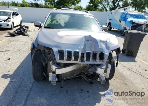 2019 Jeep Cherokee Latitude Plus from USA, damaged, VIN 1C4PJMLB3KD437129